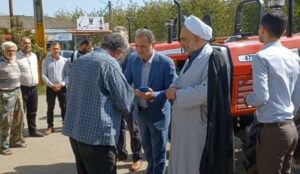 اعطای ۴ دستگاه تراکتور به مددجویان کمیته امدادامام صومعه سرا