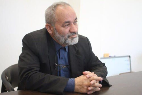 برپایی میز خدمت در شهرداری پیربازار