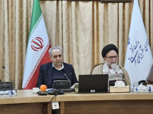 این ظلم در حق دولت است برخی انتقادات از رئیس جمهور تنگ نظرانه است