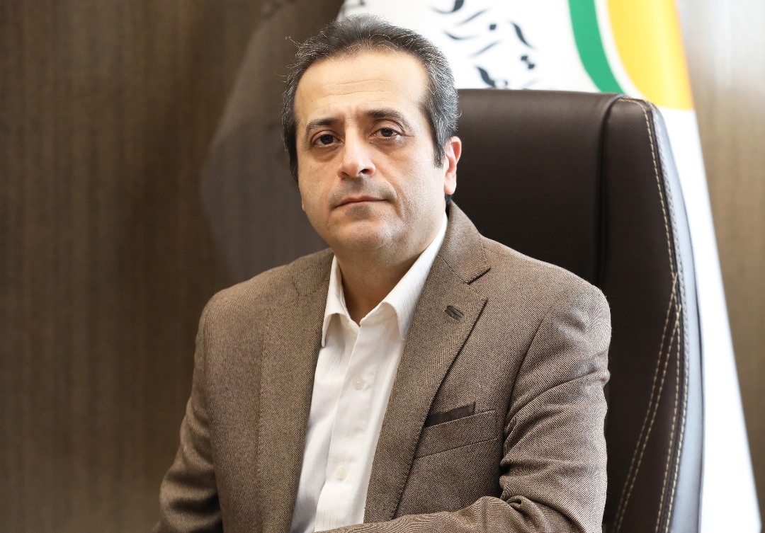 «هادی پنداشته» مدیر سرمایهگذاری سازمان منطقه آزاد انزلی شد «هادی پنداشته» مدیر سرمایهگذاری سازمان منطقه آزاد انزلی شد