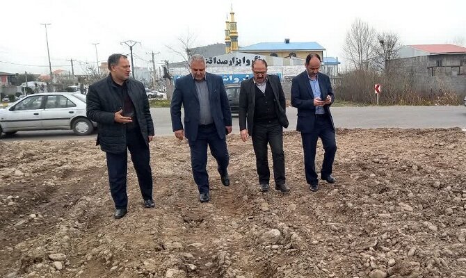 انتقاد بازرس کل گیلان از پیشرفت کُند پروژه احداث میدان ورودی خمام انتقاد بازرس کل گیلان از پیشرفت کُند پروژه احداث میدان ورودی خمام
