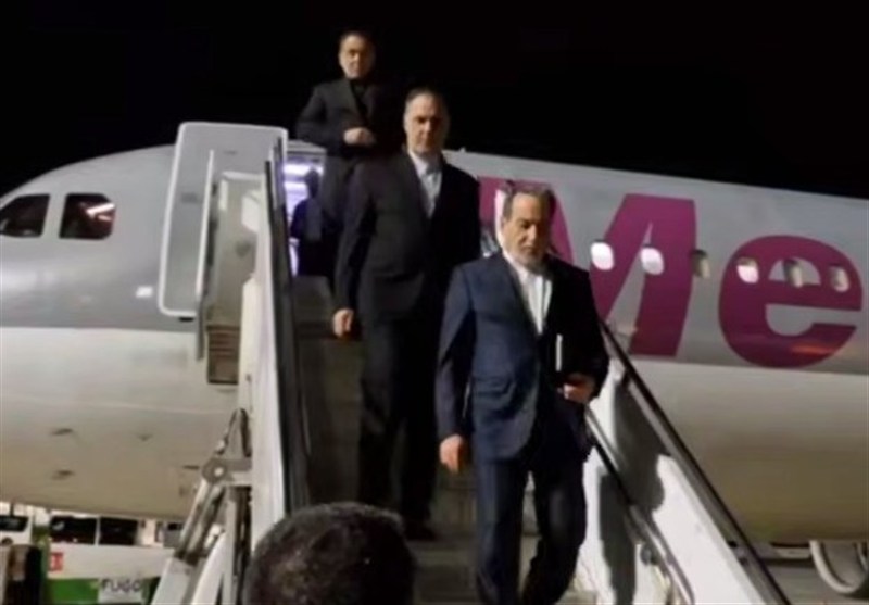 عراقچی برای شرکت در نشست سازمان همکاری اسلامی وارد استانبول شد عراقچی برای شرکت در نشست سازمان همکاری اسلامی وارد استانبول شد