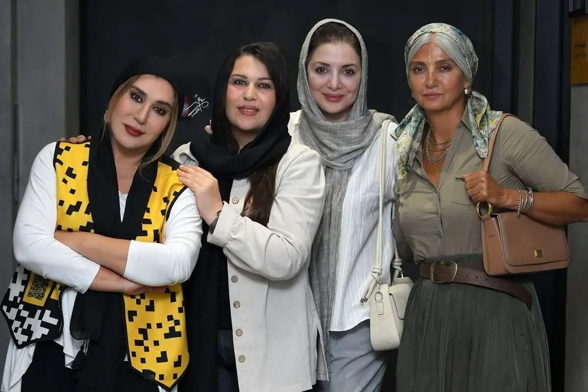 تیپ و استایل رویا جاویدنیا در ۶۰ سالگی
