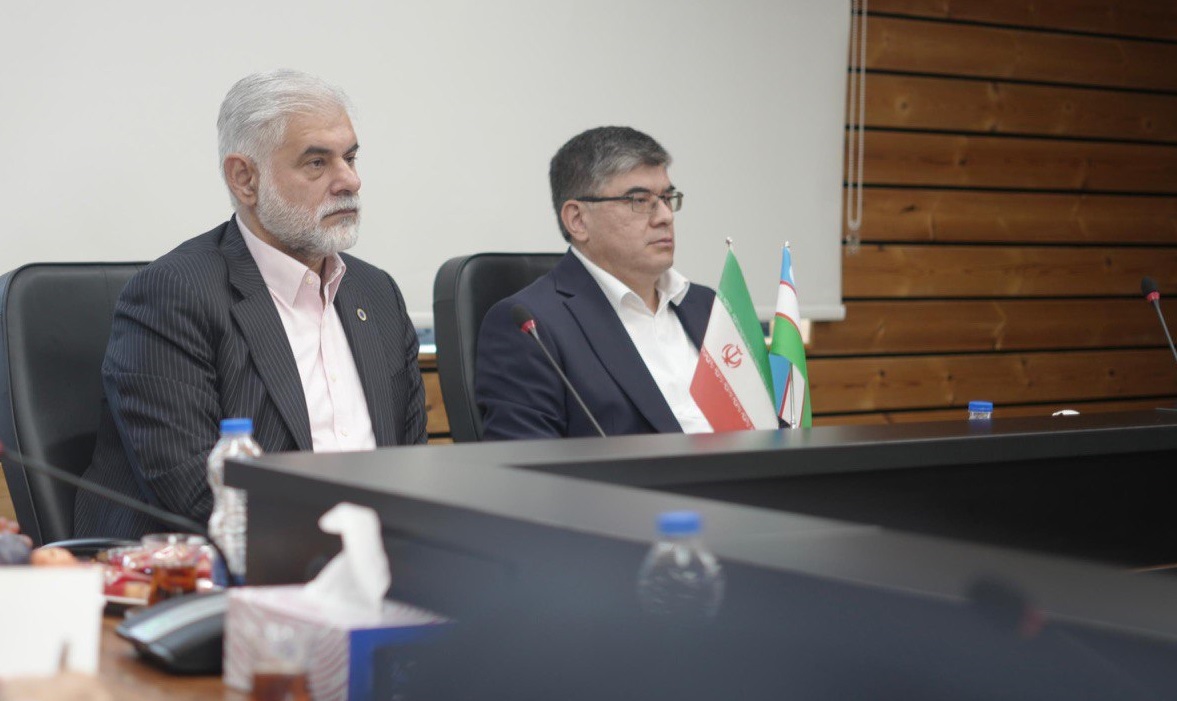 صنعت ابریشم میتواند محور تحول روابط اقتصادی ایران و ازبکستان باشد صنعت ابریشم میتواند محور تحول روابط اقتصادی ایران و ازبکستان باشد
