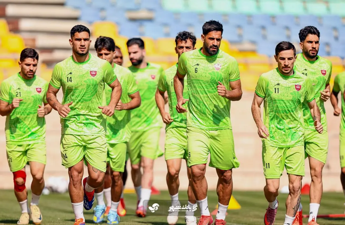 برگزاری تمرین پرسپولیس در زمین و سالن بدنسازی برگزاری تمرین پرسپولیس در زمین و سالن بدنسازی