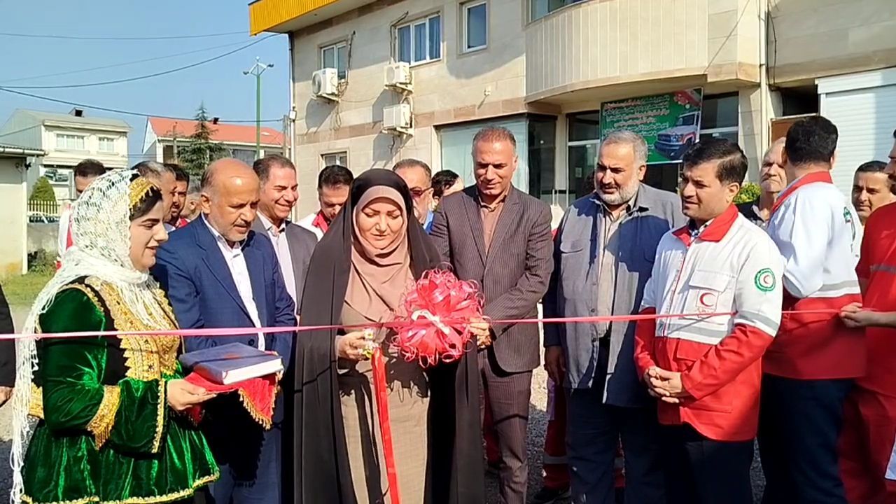 سه دستگاه خودرو تحویل ناوگان امدادی هلال احمر شهرستان سیاهکل شد سه دستگاه خودرو تحویل ناوگان امدادی هلال احمر شهرستان سیاهکل شد