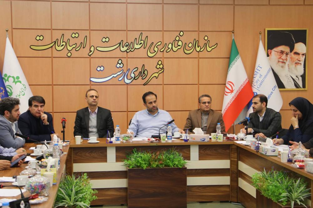 تمرکز شهرداری رشت بر درآمدهای پایدار شهری / بسته تشویقی عوارض و مشوق های درآمدی تا پایان آذرماه مهلت دارد
