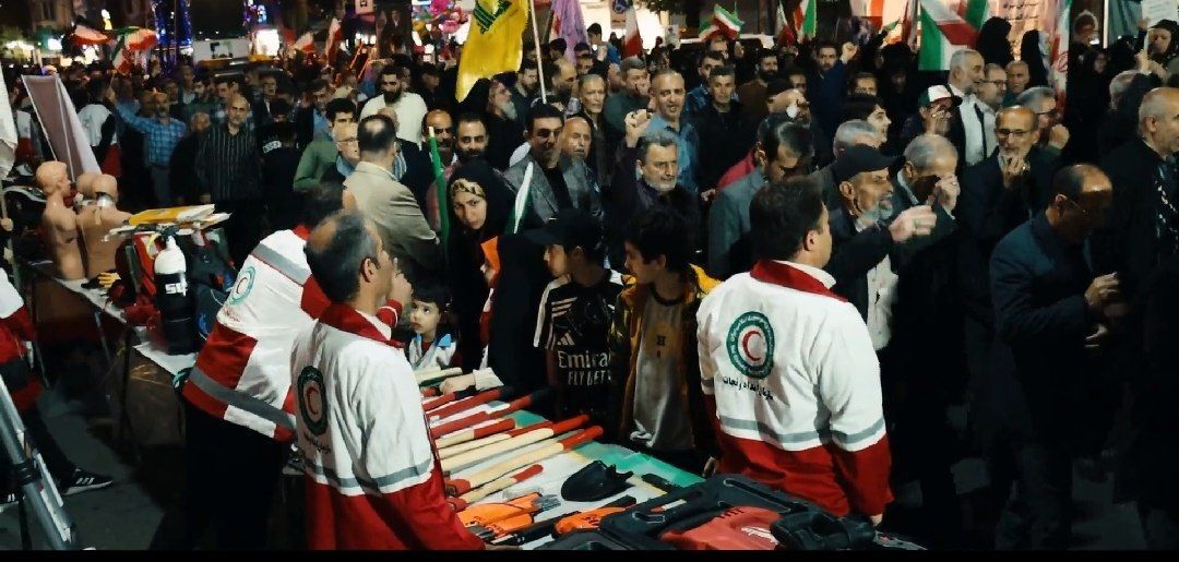 نمایش دستاوردهای امدادی و رونمایی از آثار هنری هلالاحمر در آستانه اشرفیه نمایش دستاوردهای امدادی و رونمایی از آثار هنری هلالاحمر در آستانه اشرفیه