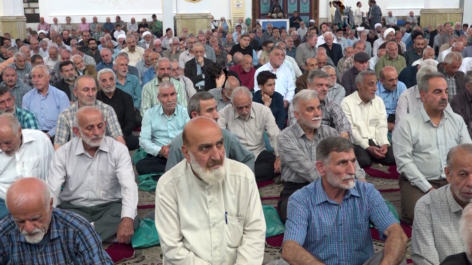 حضور مردم در میدان؛ خنثی کننده توطئههای دشمن حضور مردم در میدان؛ خنثی کننده توطئههای دشمن