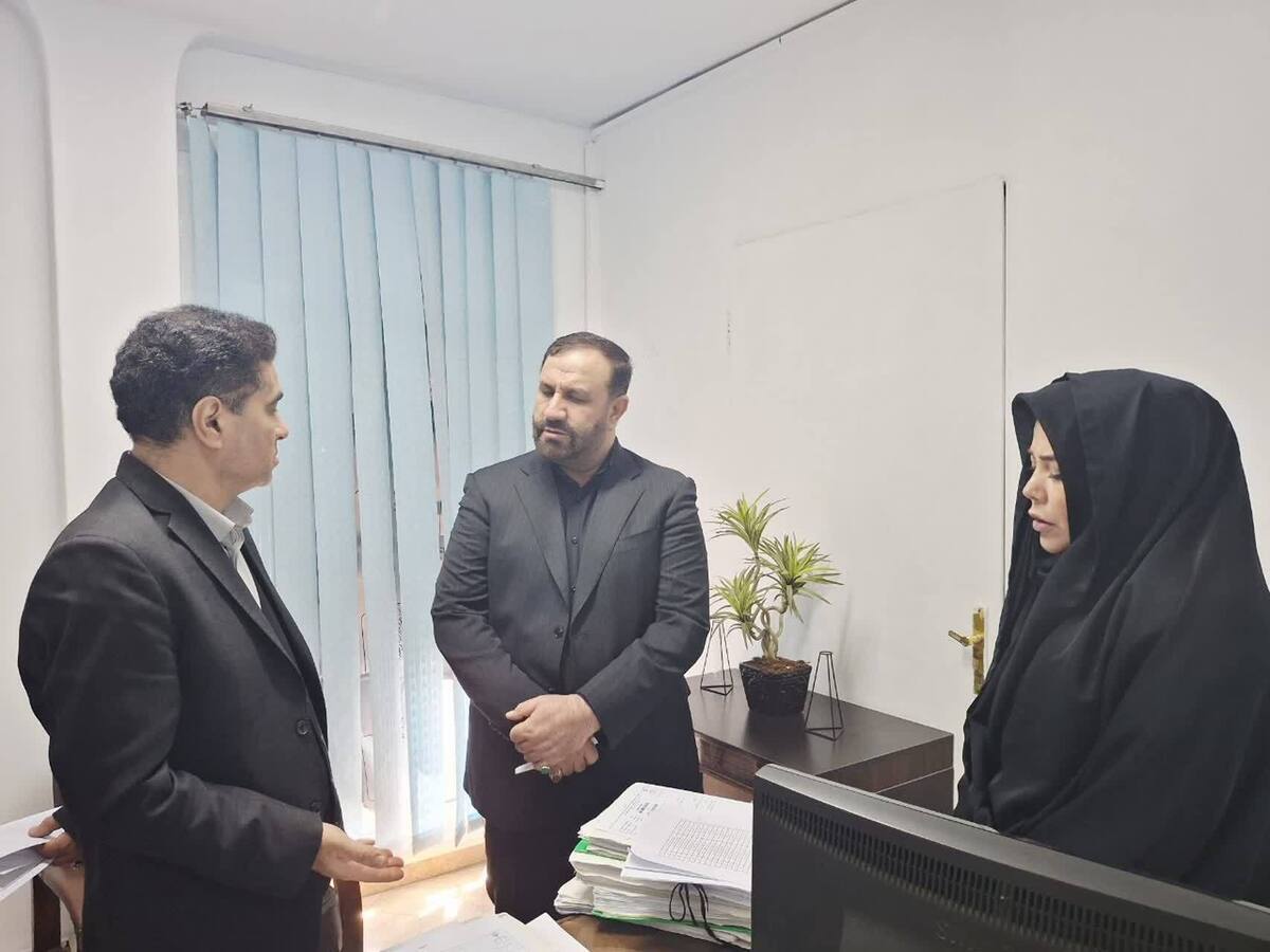 بازدید سرزده دادستان تهران از دادسرای ناحیه ۱۱ بازدید سرزده دادستان تهران از دادسرای ناحیه ۱۱