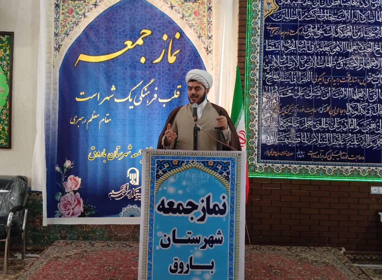 حضور مردم در سنگرخیابان معجزه الهی است