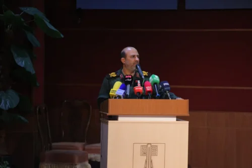 انتقام خون تک تک شهدا را خواهیم گرفت