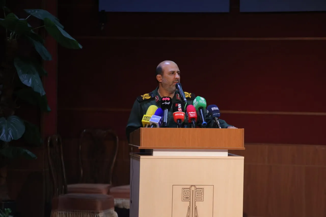 انتقام خون تک تک شهدا را خواهیم گرفت