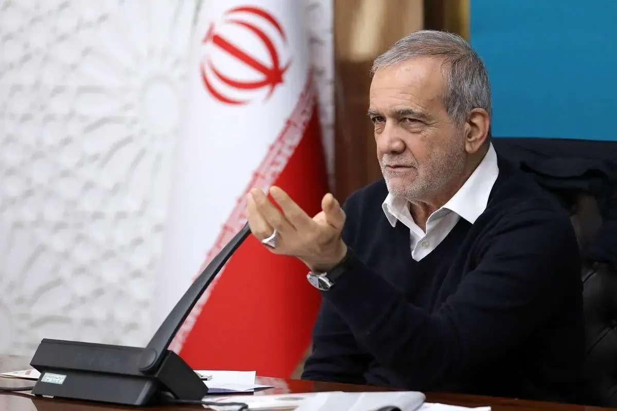 پزشکیان: تنها راه مقابله پایدار با فساد، حکمرانی دادهمحور است پزشکیان: تنها راه مقابله پایدار با فساد، حکمرانی دادهمحور است