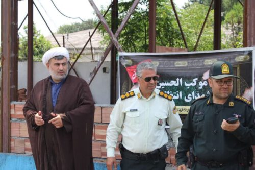 استقبال موکب شهدای انتظامی آستارا از عزاداران قائد امت در ورودی گیلان