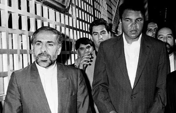 احمد ناطق نوری کیست؟/ از سیاستورزی طولانی پارلمانی تا عکس یادگاری با محمدعلی کلی و تعیین تکلیف شرعی برای بوکس/ داستان مردی که جلوی احمدی نژاد ایستاد!