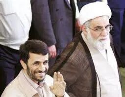 احمد ناطق نوری کیست؟/ از سیاستورزی طولانی پارلمانی تا عکس یادگاری با محمدعلی کلی و تعیین تکلیف شرعی برای بوکس/ داستان مردی که جلوی احمدی نژاد ایستاد!