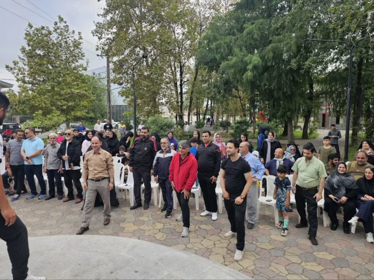 برگزاری باشکوه همایش بزرگ «پیاده‌روی خانوادگی» در شهرستان خمام