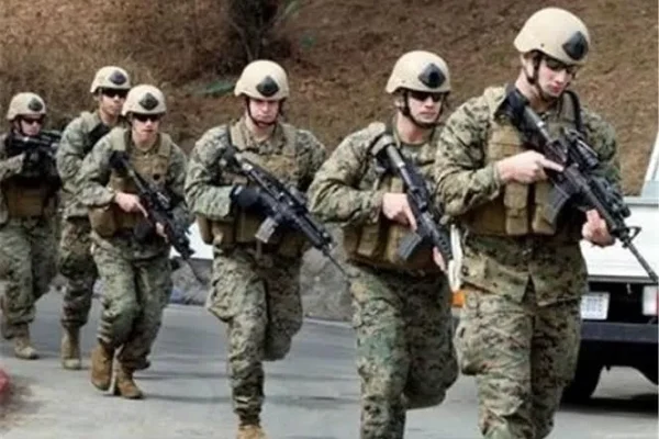 زخمی شدن 8 تفنگدار آمریکایی در حمله دو هفته قبل ایران به یک کشتی