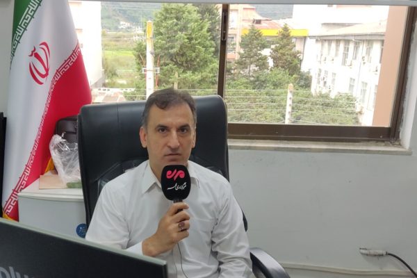 توزیع ۴۰۰ بسته تحصیلی میان دانش‌آموزان تحت حمایت کمیته امداد لنگرود