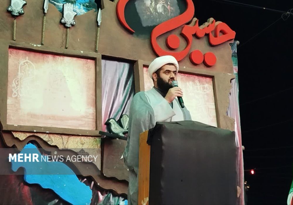 دشمن‌ شناسی راه مقابله با جنگ اعتقادی و فشار اقتصادی است