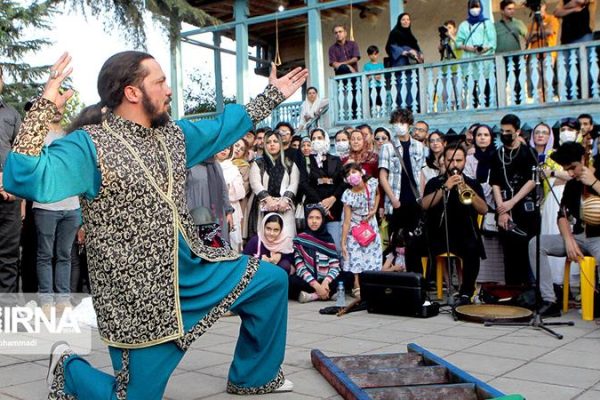 معاون وزیر فرهنگ: جشنواره «شهروند لاهیجان» تئاتر را از صحنه‌های رسمی به متن زندگی می‌آورد