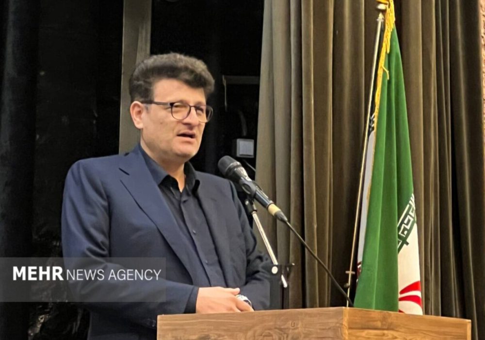 معصومی: گل‌آقا با قدرت کلمه واقعیت‌های جامعه را به نقد کشید