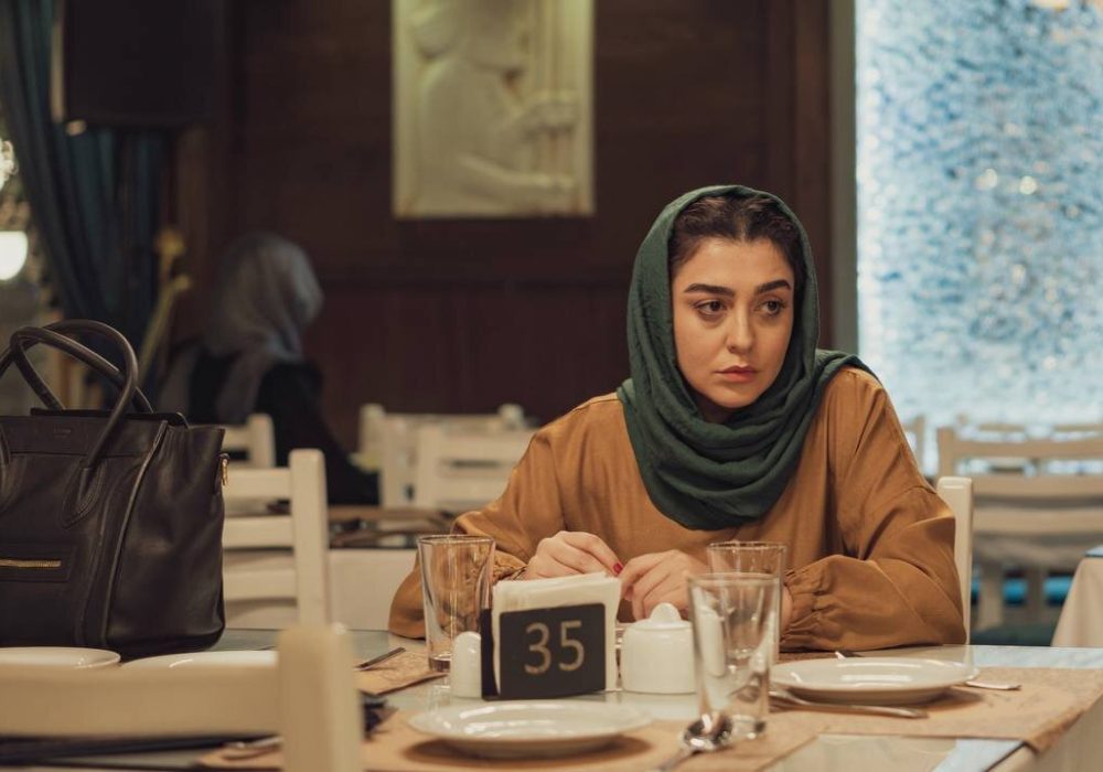 چند قاب از سحر لطفی، بازیگر نقش مارال در سریال «کوری»