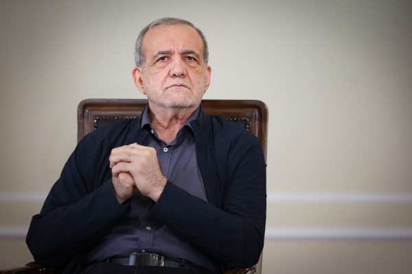 مأموریت شش‌گانه پزشکیان برای ساختن آینده سالمندی ایران؛ سالمند شدن بیش از ۳۰ درصد جمعیت کشور تا سال ۱۴۳۰!