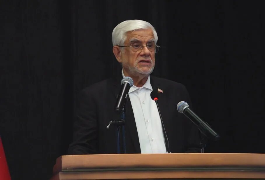 کمبود ۱۰۰ تا ۲۵۰ میلیون مترمکعبی گاز برای فصل سرما/ واکنش عارف به سخنان ترامپ درباره تغییر وزیر نفت/ برای مقابله با گرانی هنوز به راه‌حل نرسیده‌ایم