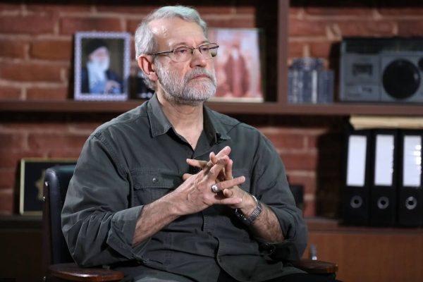 حقیقت پور: امروز کسی را حتی در نصف قواره آقای دکتر لاریجانی نمی‌بینم/ کارگردانان ردصلاحیت لاریجانی را رسوا خواهم کرد/ فتنه احمدی نژاد هنوز ادامه دارد