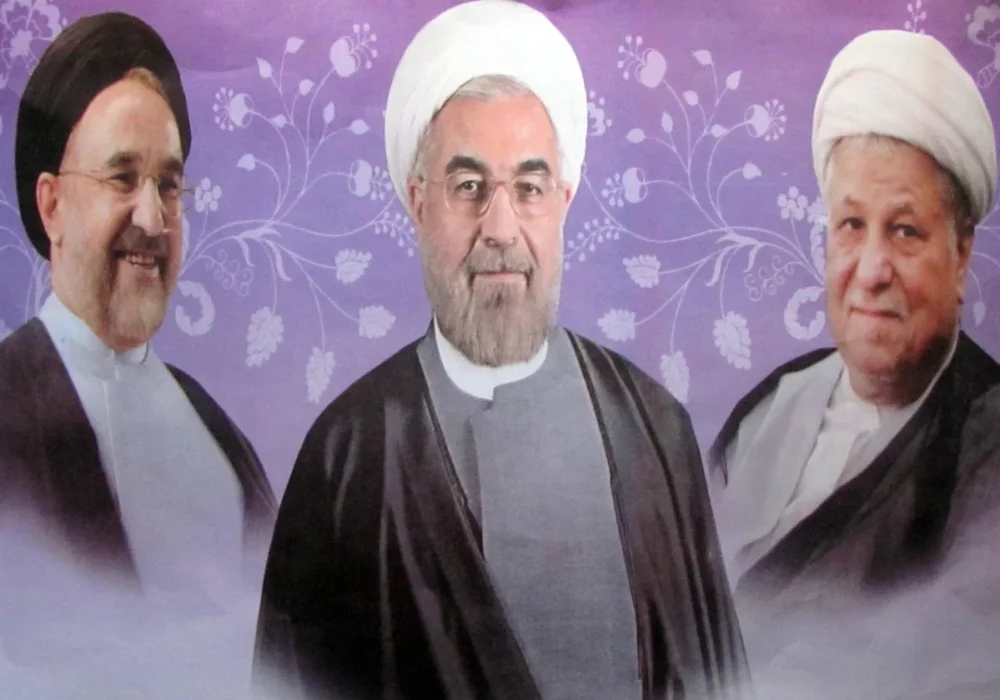 چگونه سیاست در سال 82 مانع جنگ آمریکا با ایران شد/ خاطرات هاشمی سخنان روحانی را تأیید می‌کند