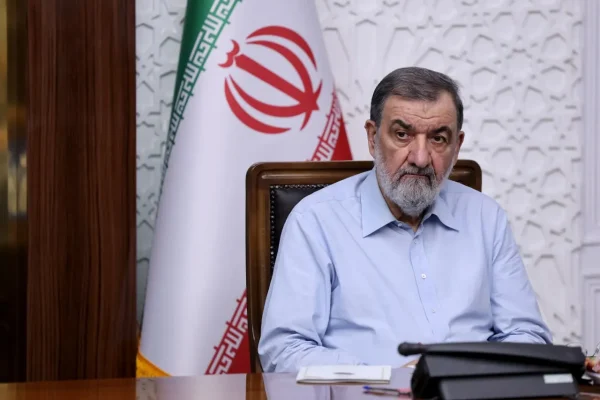 محسن رضایی: شرایط کنونی از دشوارترین مقاطع کشور است/ در مذاکرات جدی هستیم؛ شعام از دولت حمایت می‌کند