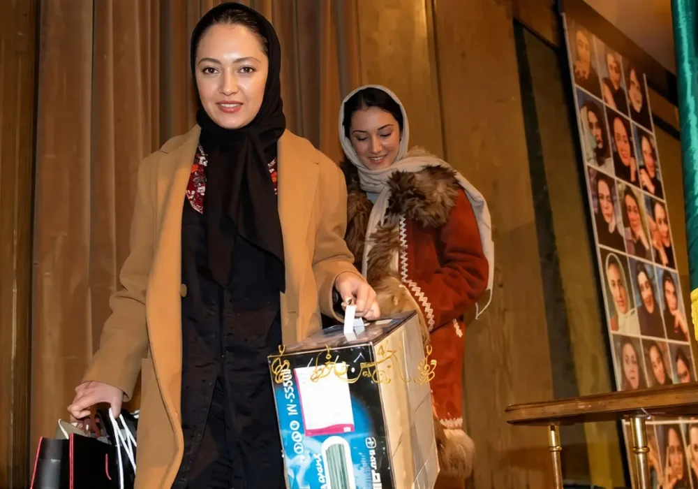 آن شب در سال 1381 در اوج بی‌خبری و خوشی بودیم