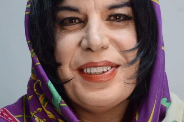 تصویر جالب از گریم سنگین عباس جمشیدی‌فر در فیلم سینمایی «خانم والده»
