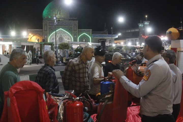 شهروندان آستانه‌ اشرفیه با تجهیزات آتش‌ نشانی آشنا شدند