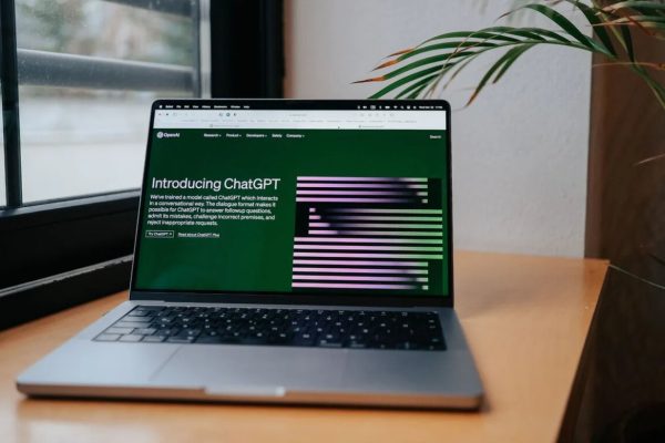 مدل جعلی ChatGPT در سایت رسمی OpenAI | این نسخه شما را به نصب بدافزار هدایت می‌کند