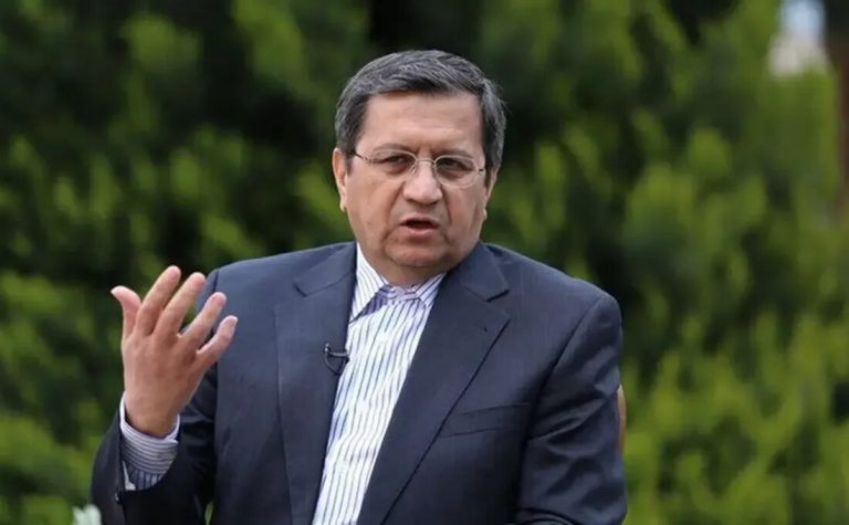 همتی: آمریکا می‌خواست ۲ هفته‌ای ایران را دچار فروپاشی کند، اما ۸ ماه است موفق نشده /تورم در سه ماه تابستان نصف سه ماهه اول سال شد